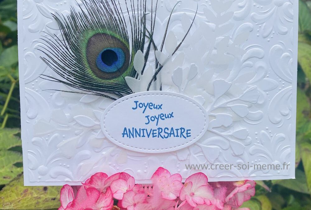 Une plume, une carte