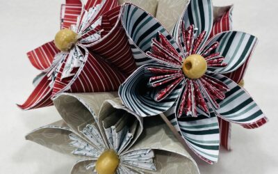 Tutoriel: Fleurs de Noël en origami facile