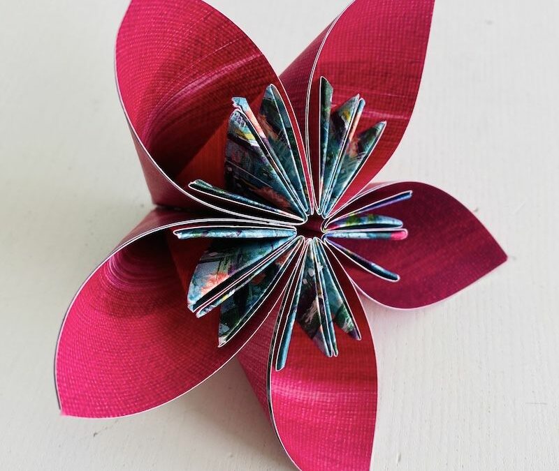 5/7 astuce fleur: fleur en origami
