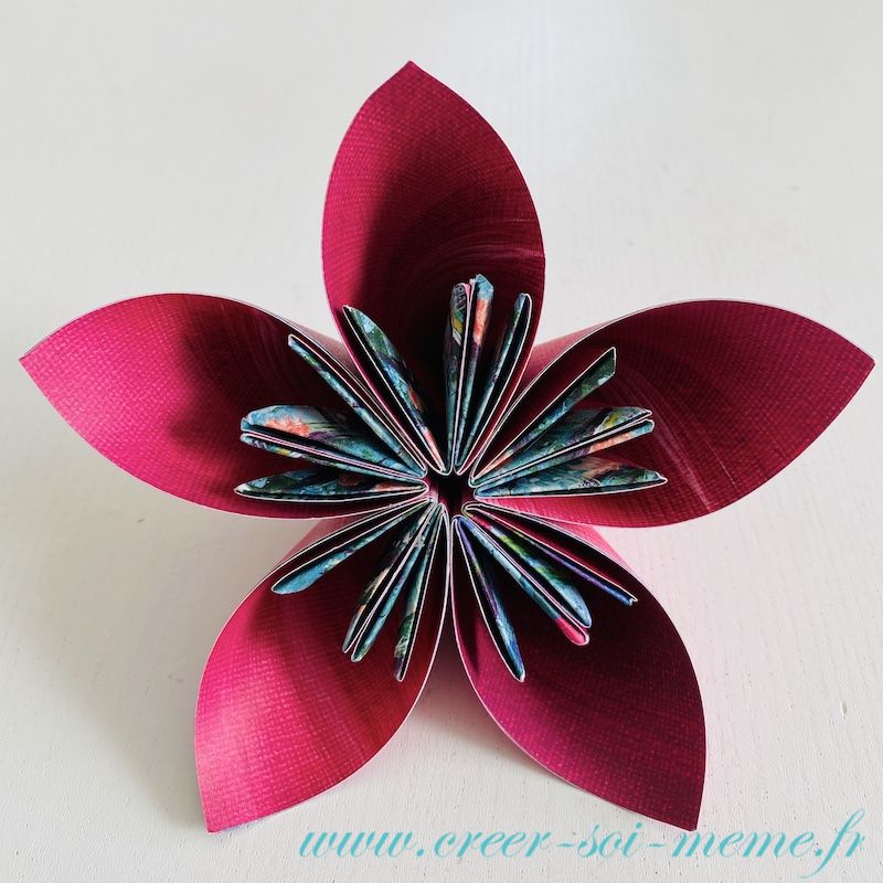 fleur en origami avec papier Stampin'Up! facile a faire même avec des enfants