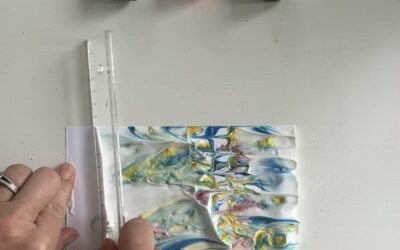 Astuce: Papier coloré avec de la mousse à raser